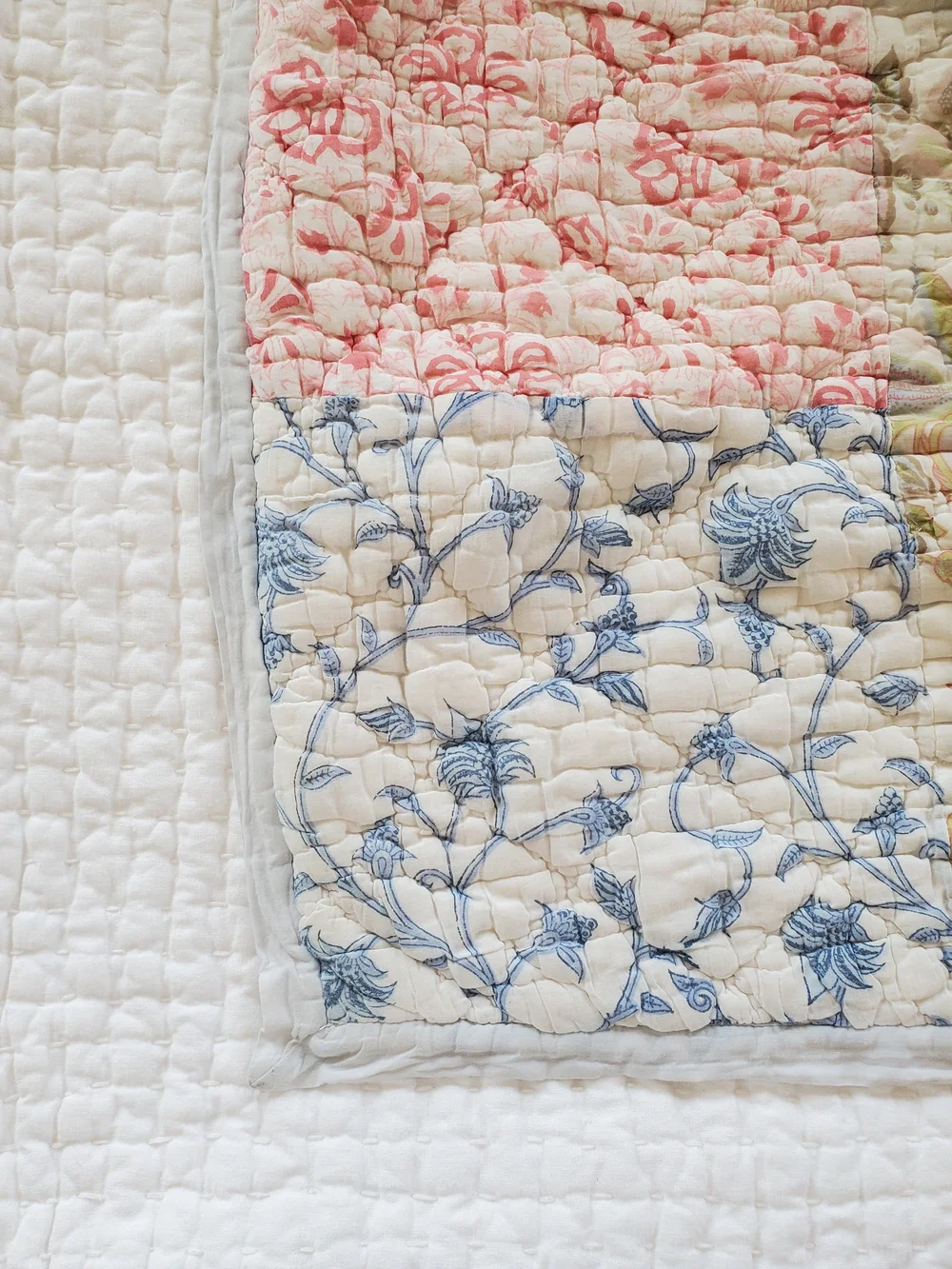 Pottery Barn Floral Patchwork Cotton Set Of 2 Standard Pillow Shams